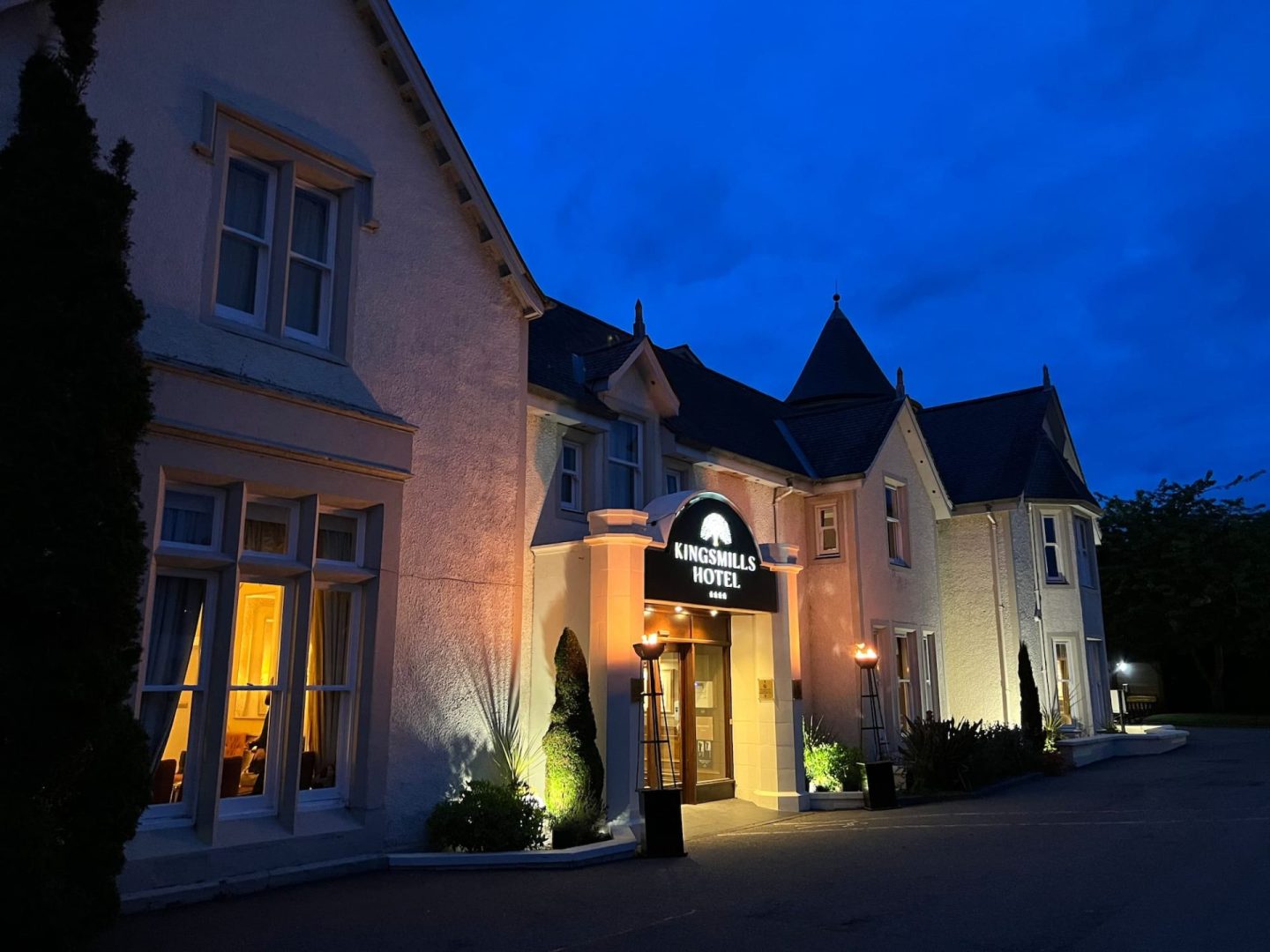 Kingsmills Hotel Exterior at Night